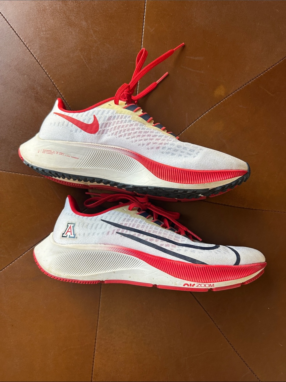 Nike Mens U of A White and Red Running Sneakers